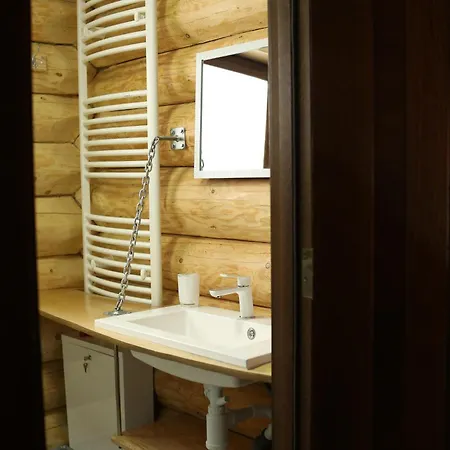 Highland House Chalet *
