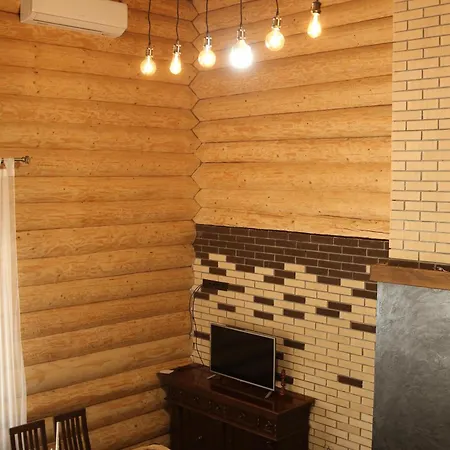 Highland House * Підполоззя