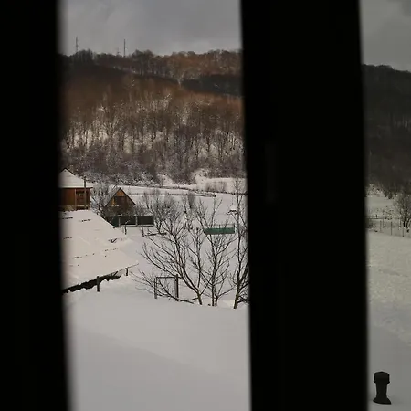 Highland House * Podpolzye