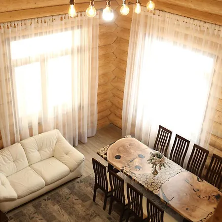 Highland House Chalet *