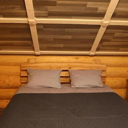 Highland House Podpolzye