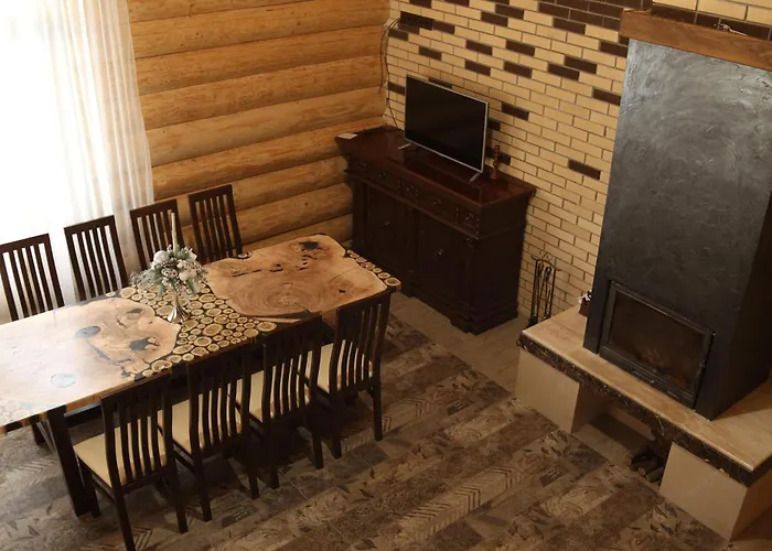 Dağ evi Highland House Podpolzye